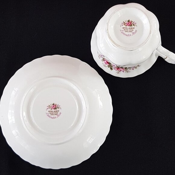 Royal Albert Lavender Rose Teacup Cup & Saucer Bone China - Picture 2 of 2